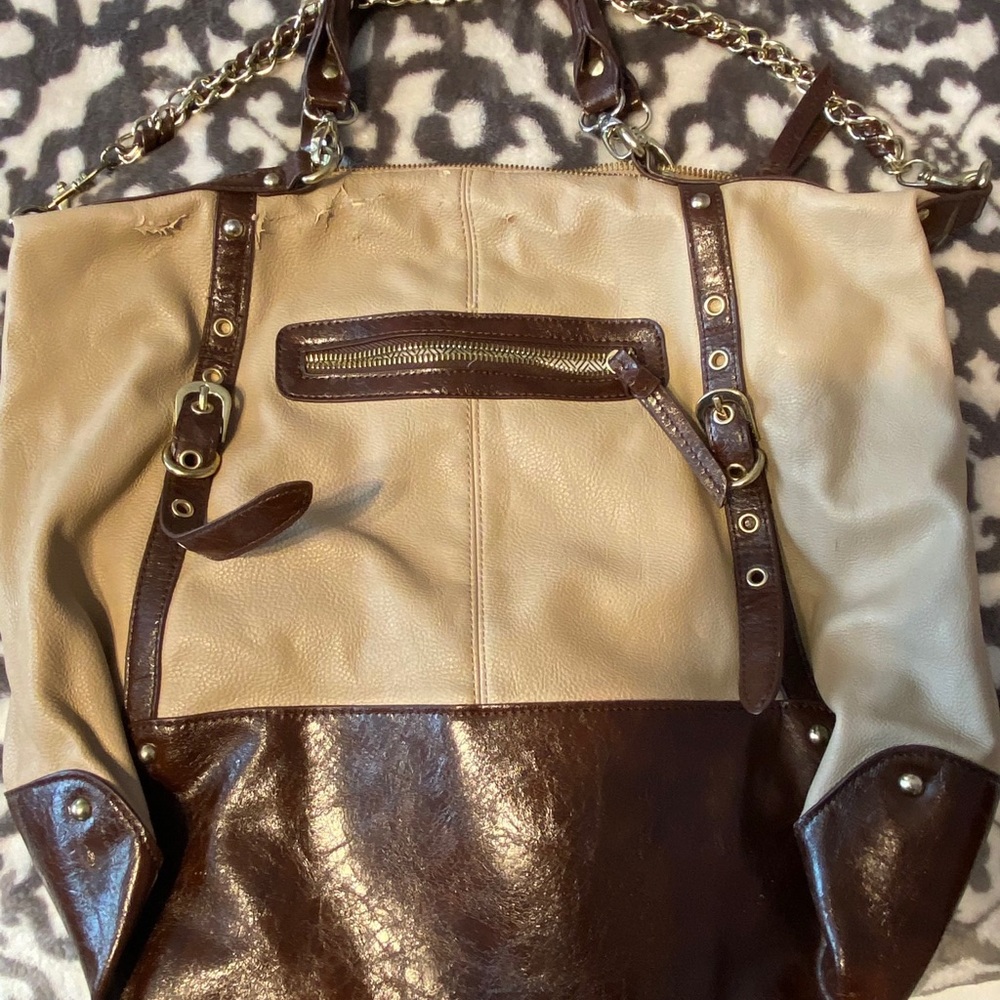 Steve Madden leather handbag.